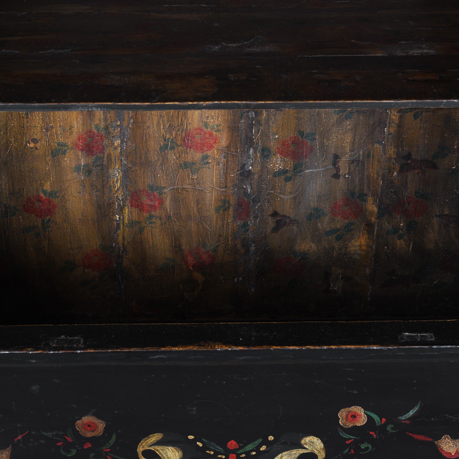 Black Lacquer Wedding Cabinet from Shanxi - 19th Century