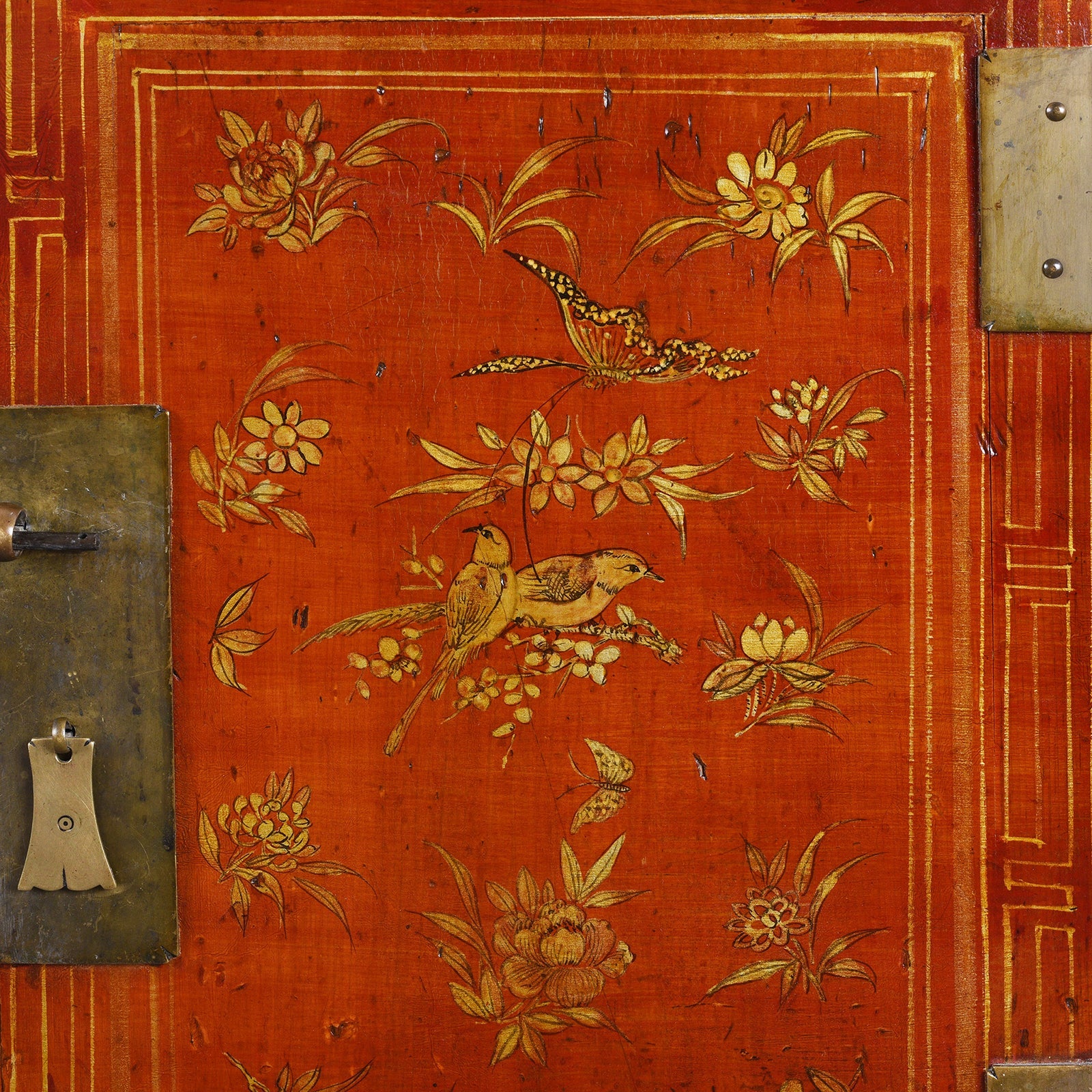 Red Lacquer Dongbei Sideboard - Ca 1920