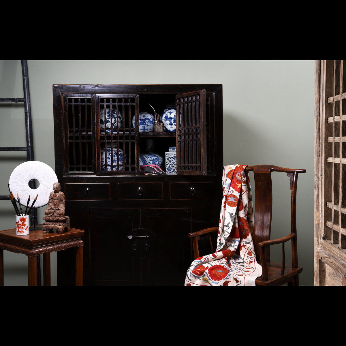 Black Lacquer Kitchen Cabinet From Tianjin - 19thC