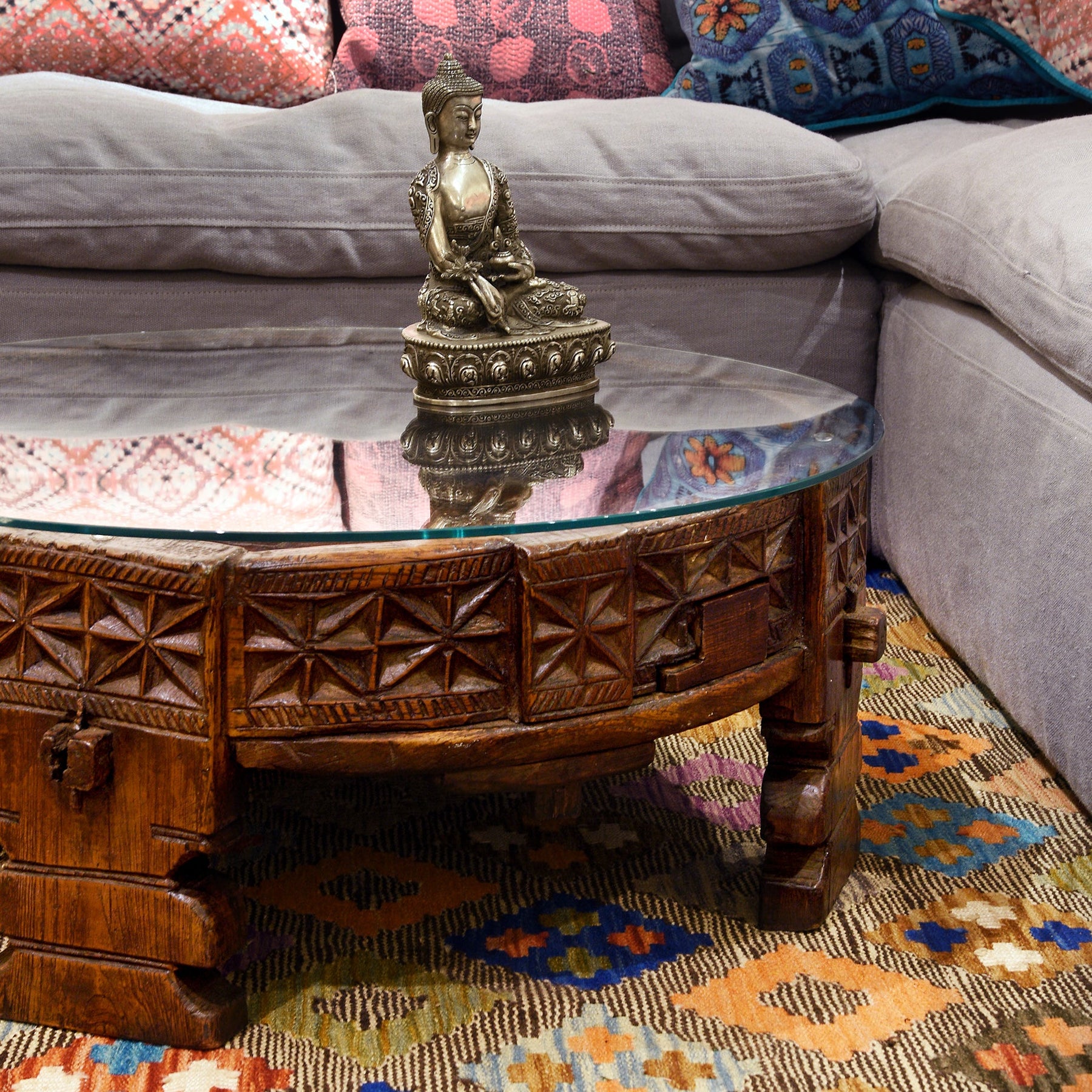 Indian Chakki Coffee Table From Rajasthan - 19th Century