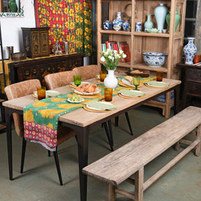 6 - 8 Seater Dining Table With Metal Legs