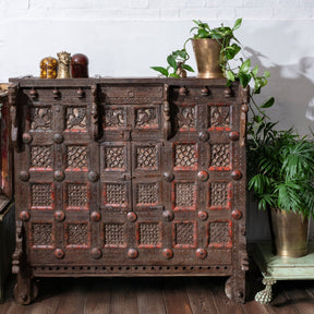 Teak Majus Dowry Chest From Saurashtra - 19th Century