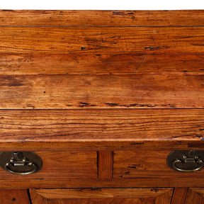 Sideboard from Peking - 19th Century