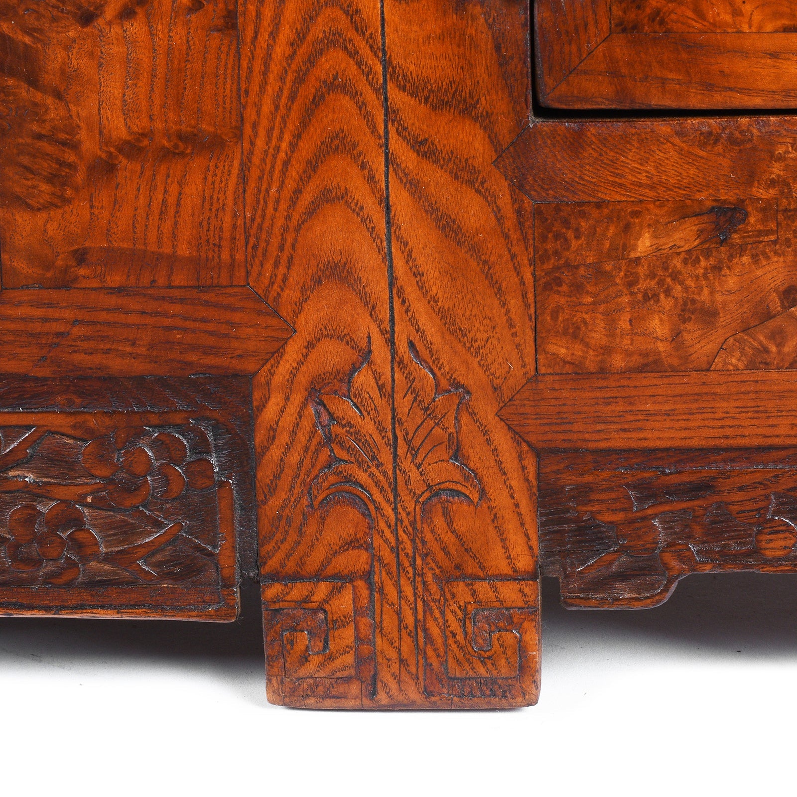 Kang Cabinet Made From Burr Elm - 19th Century