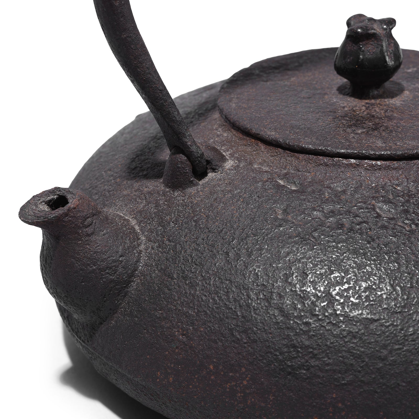 Edo Period Japanese Cast Iron Kettle with Bamboo Mats