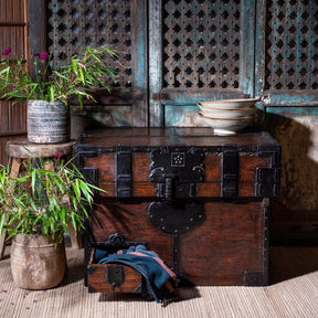 Indian Vintage Limed Wood Grain Measure