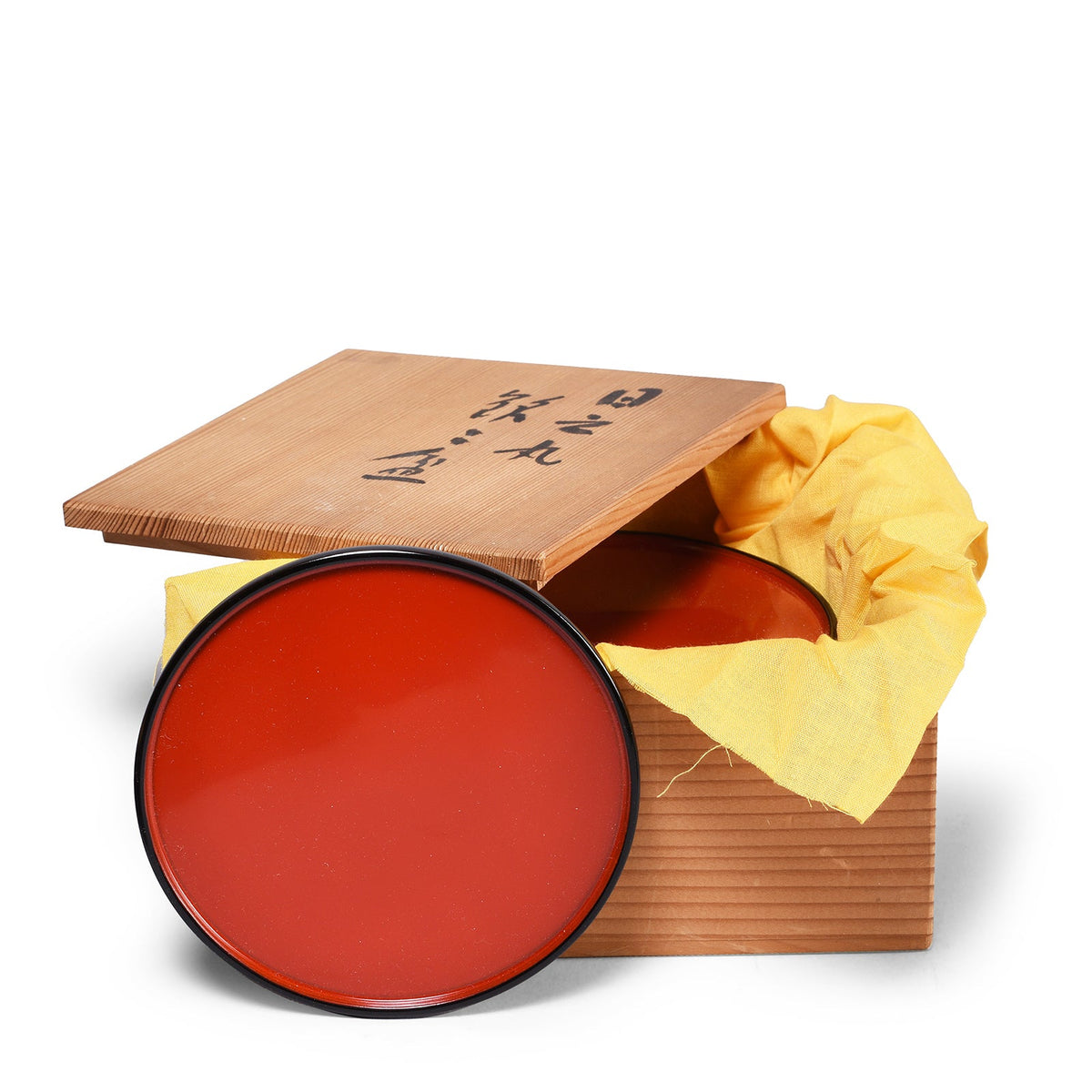 Vintage Boxed Set Of Japanese Lacquer Plates - Cira 1980