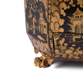 Chinese Export Lacquer Sewing Box - Qing Dynasty Early 19thC