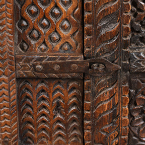 Carved Teak Indian Dowry Chest Majus - 19thC