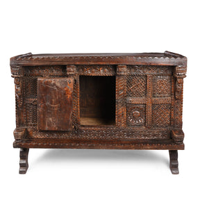 Carved Teak Indian Dowry Chest Majus - 19thC