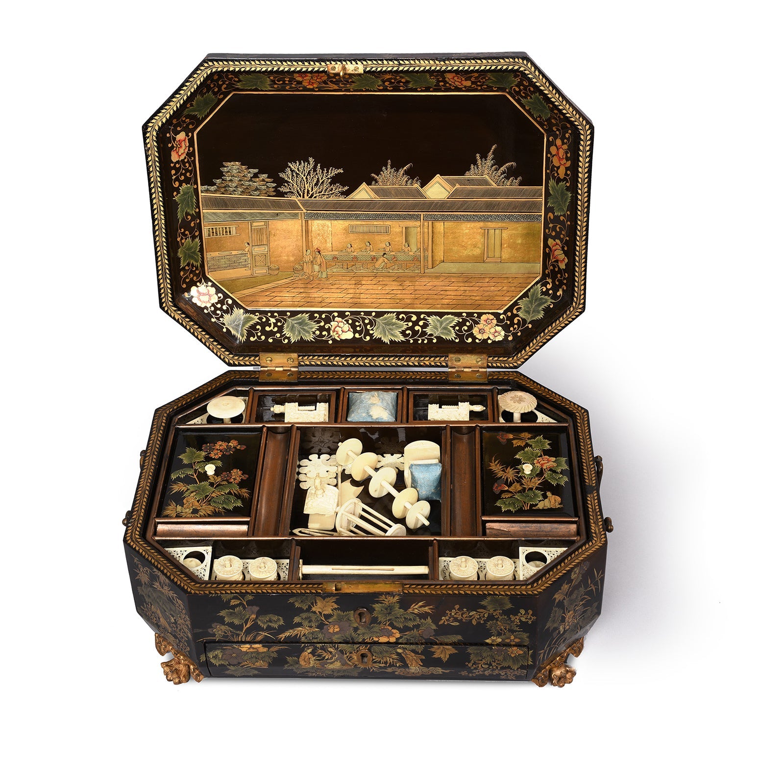 Canton Export Lacquer Sewing Box - Qing Dynasty Early 19thC