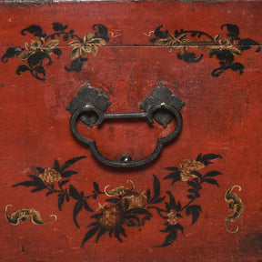 Gilt Red Lacquer Chest From Shanxi - Late 18th Century
