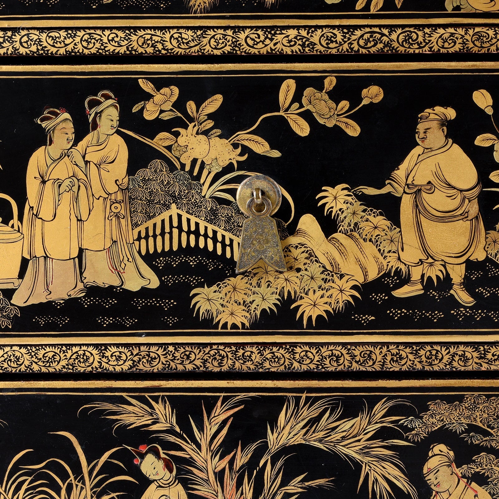 Gilt Black Lacquer Chinese Export Jewellery Cabinet - Early 19thC