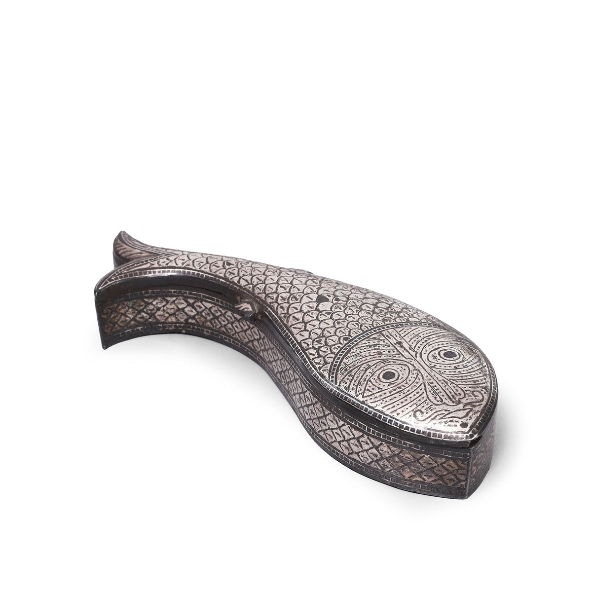 Bidri Work Mughal Fish Box From Lucknow - 19th Century