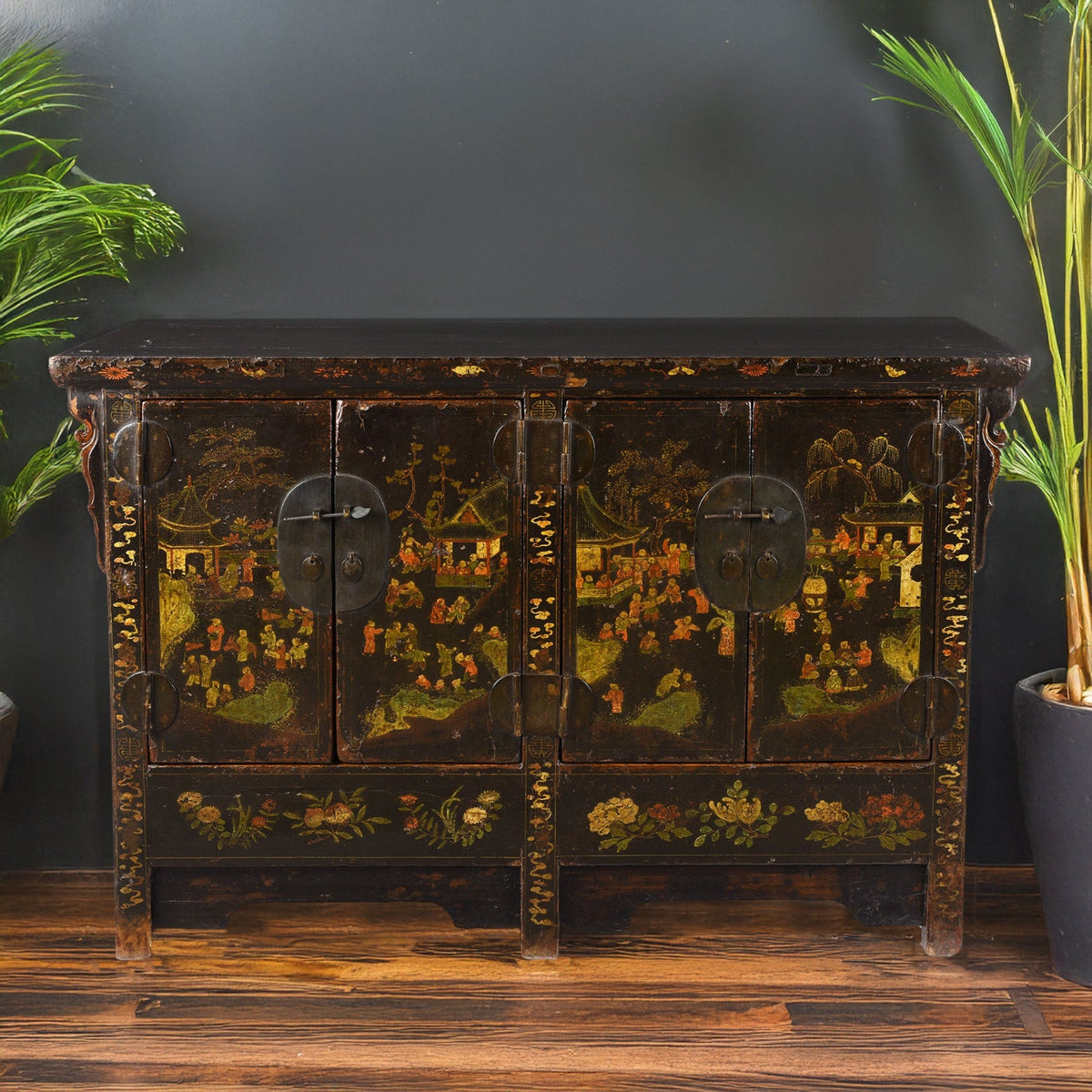 Black Lacquer Sideboard From Shanxi - Early 18th Century