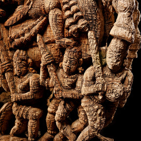 Carved Teak Horse Chariot Carving From Tamil Nadu - 19th Century