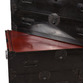 Black Lacquer Isho Kasane Dansu From Shonai - Meiji Period