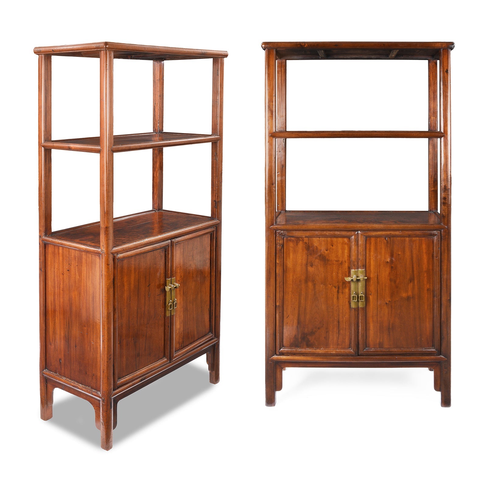 Chinese Walnut Shelf From Jiangsu - 19th Century