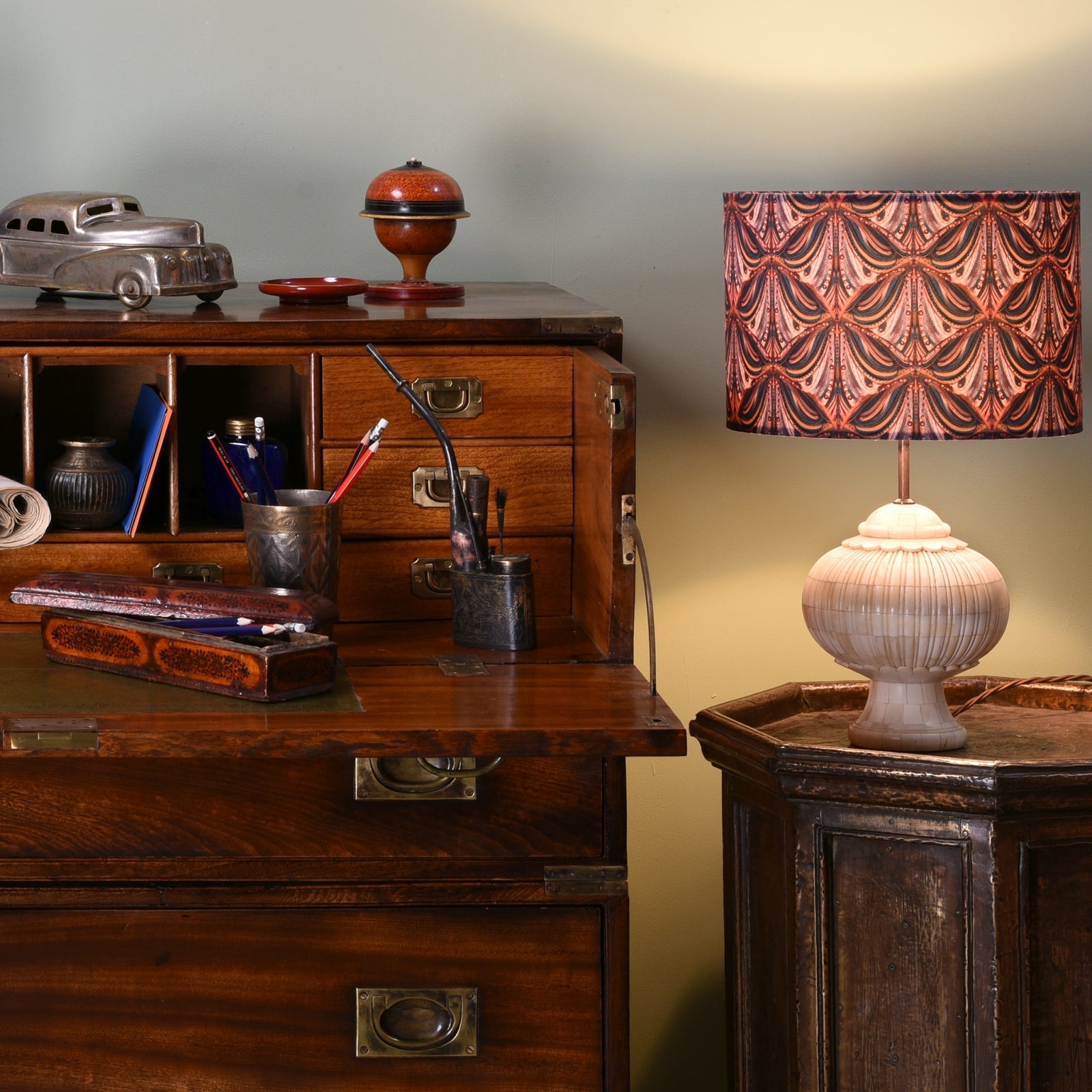 Mughal Style Bone Inlaid Table Lamp