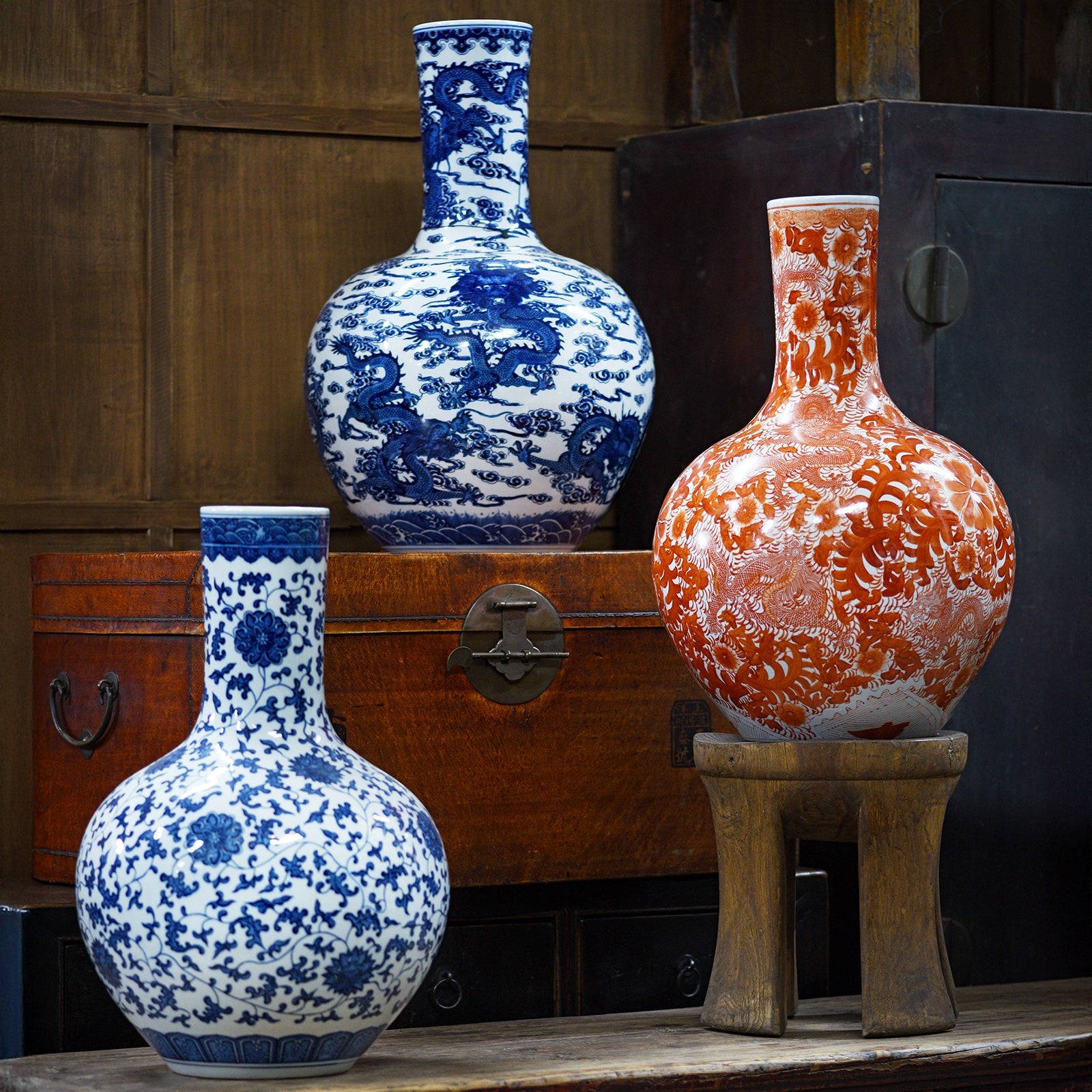 Blue & White Porcelain Tianqiuping Dragon Vase