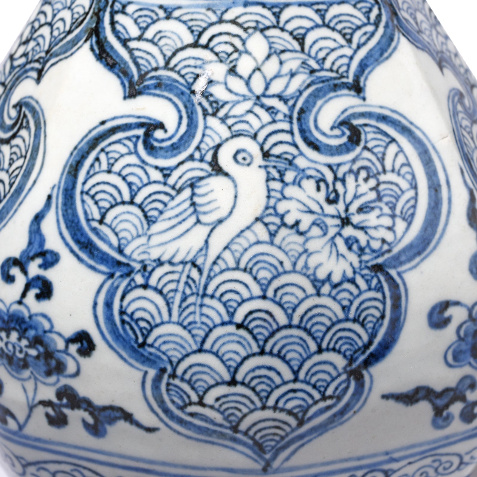 Blue & White Porcelain Garlic Mouth Vase
