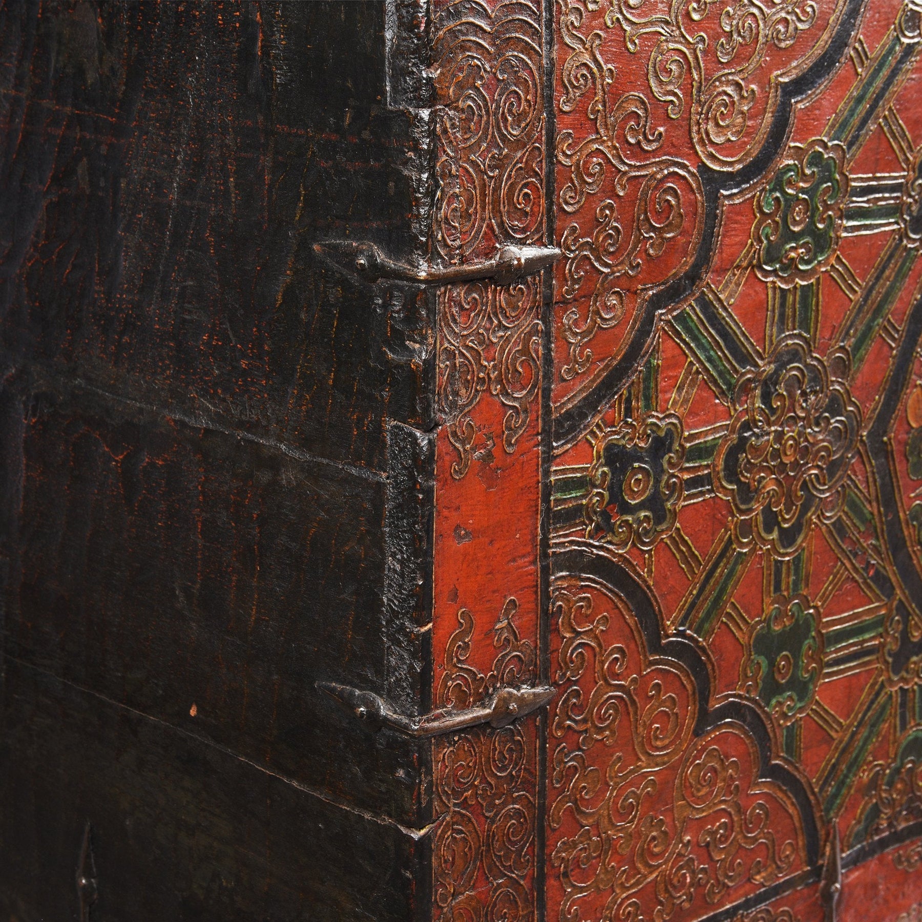 Old Painted Tibetan Chest With Later Painting - 19thC