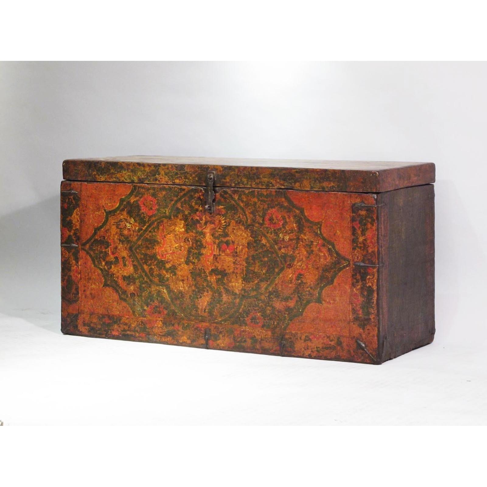 Tibetan Trunk with Original Painting - 18thC