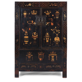 Black Lacquer Wedding Cabinet From Shanxi - 19th Century