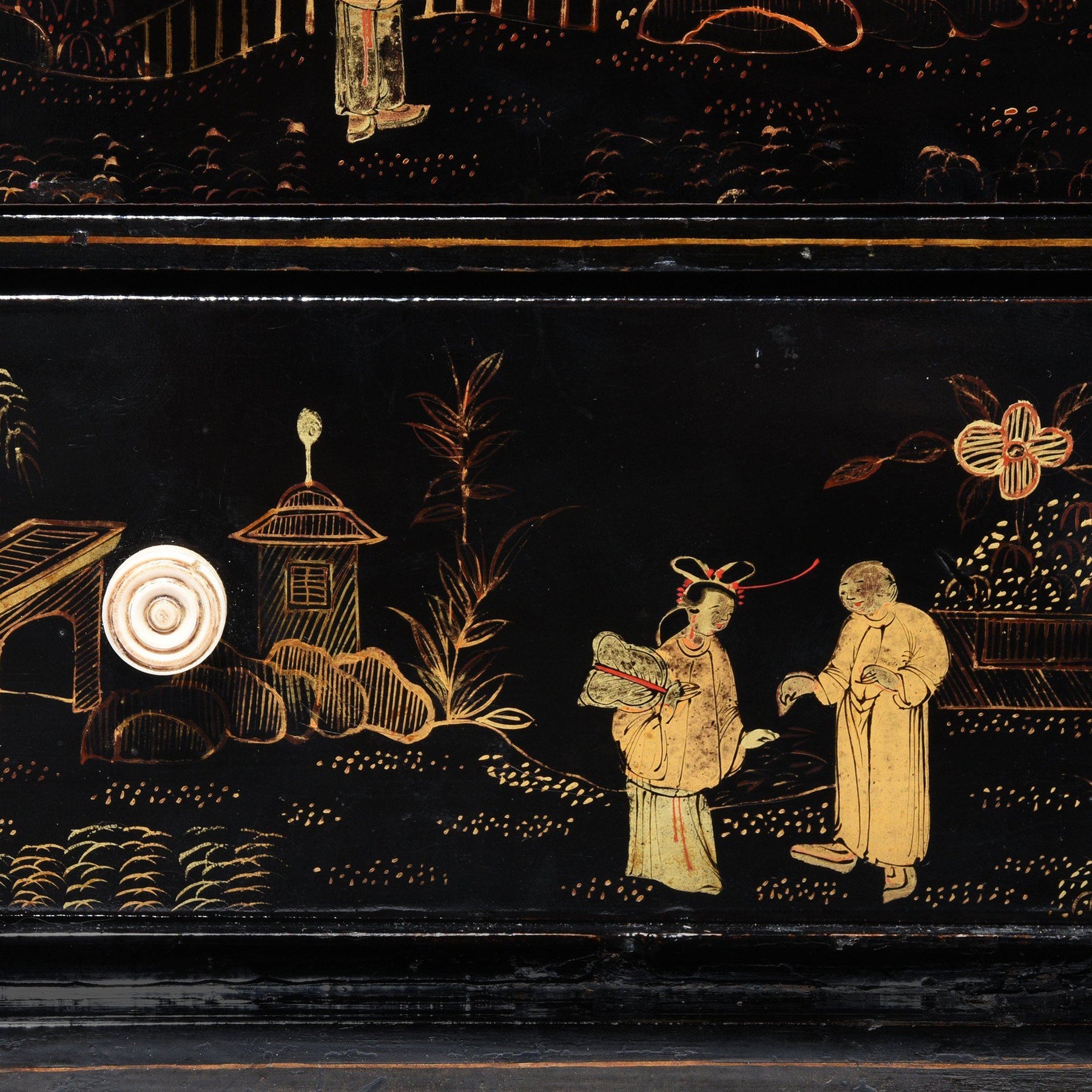 Gilt Black Lacquer Chinese Export Jewellery Cabinet - Early 19thC
