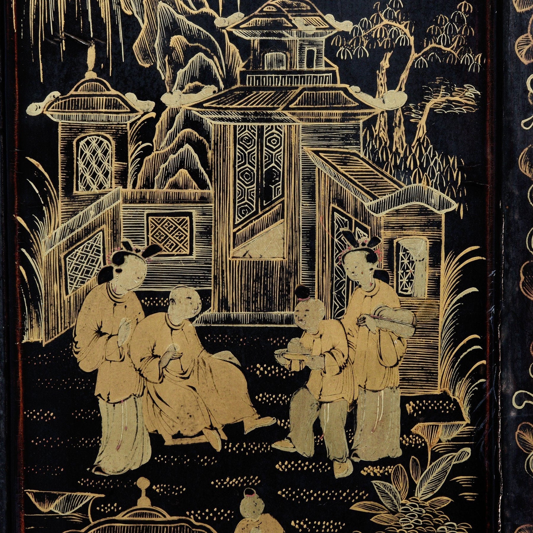 Gilt Black Lacquer Chinese Export Jewellery Cabinet - Early 19thC
