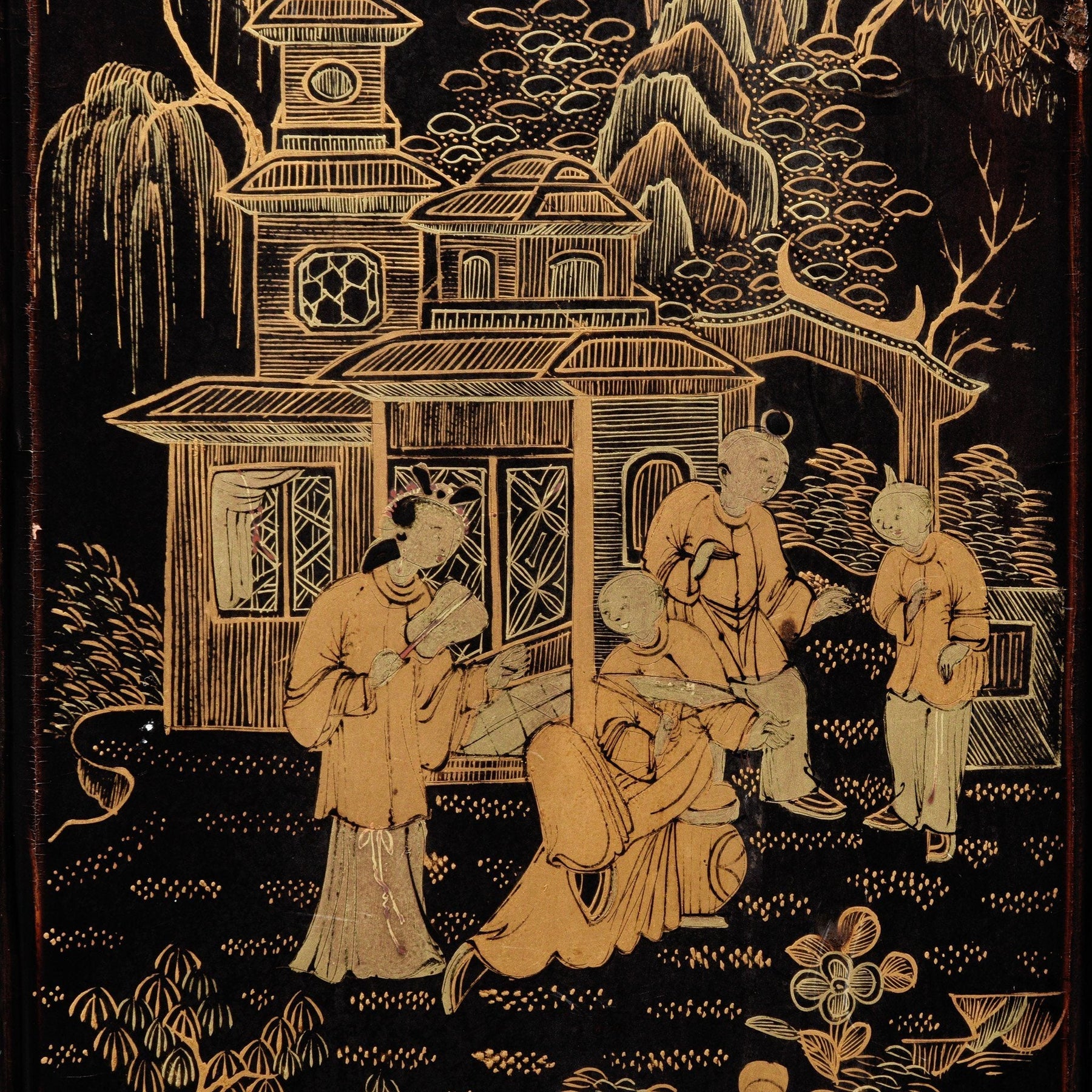 Gilt Black Lacquer Chinese Export Jewellery Cabinet - Early 19thC