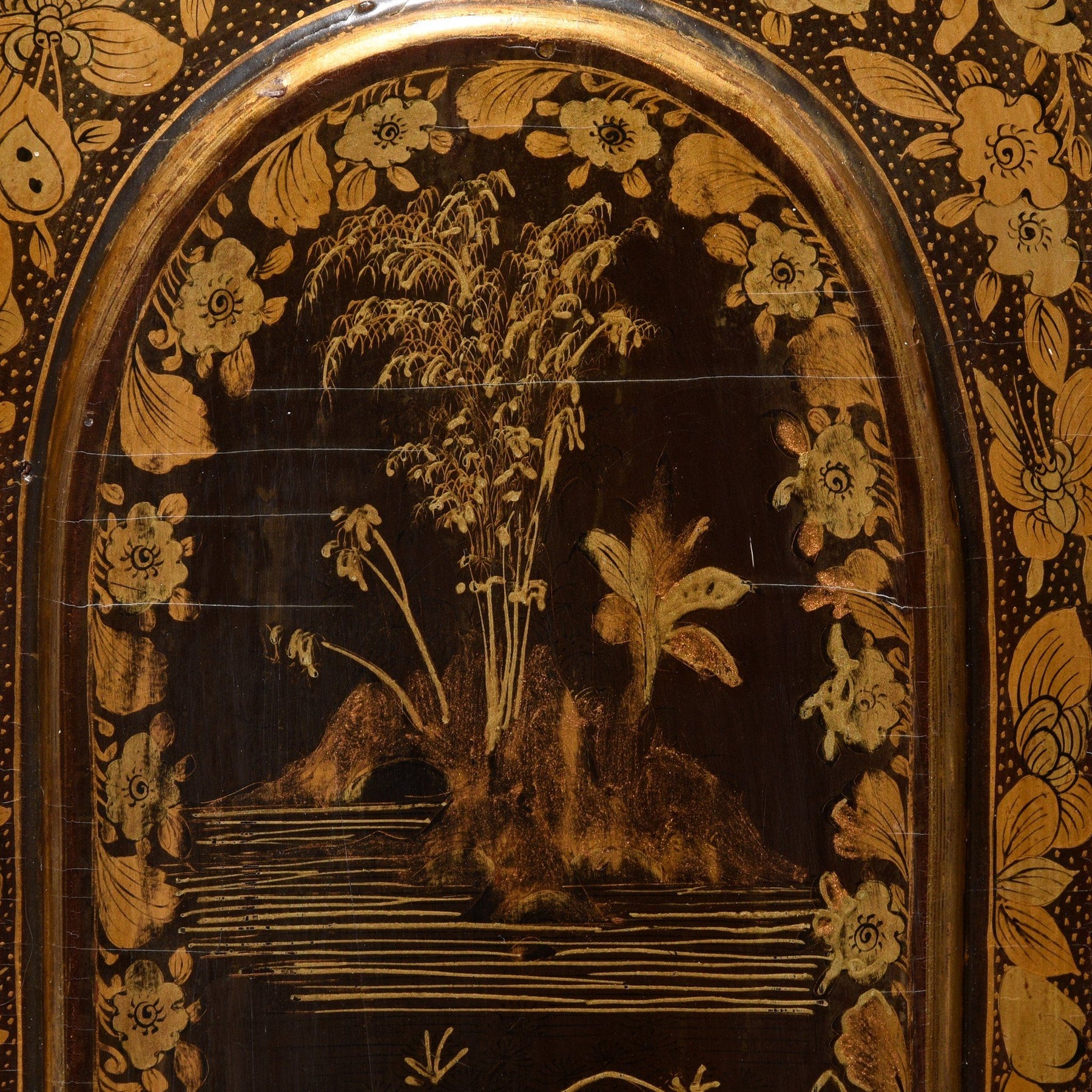 Gilt Black Lacquer Jewellery Cabinet - Early 19thC