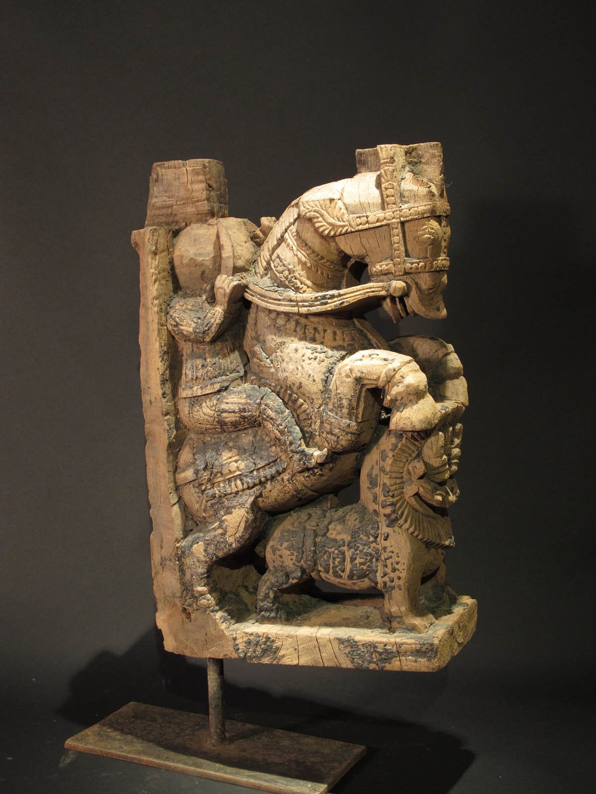 Carved Teak Horse Corbel From Tamil Nadu - 18thC