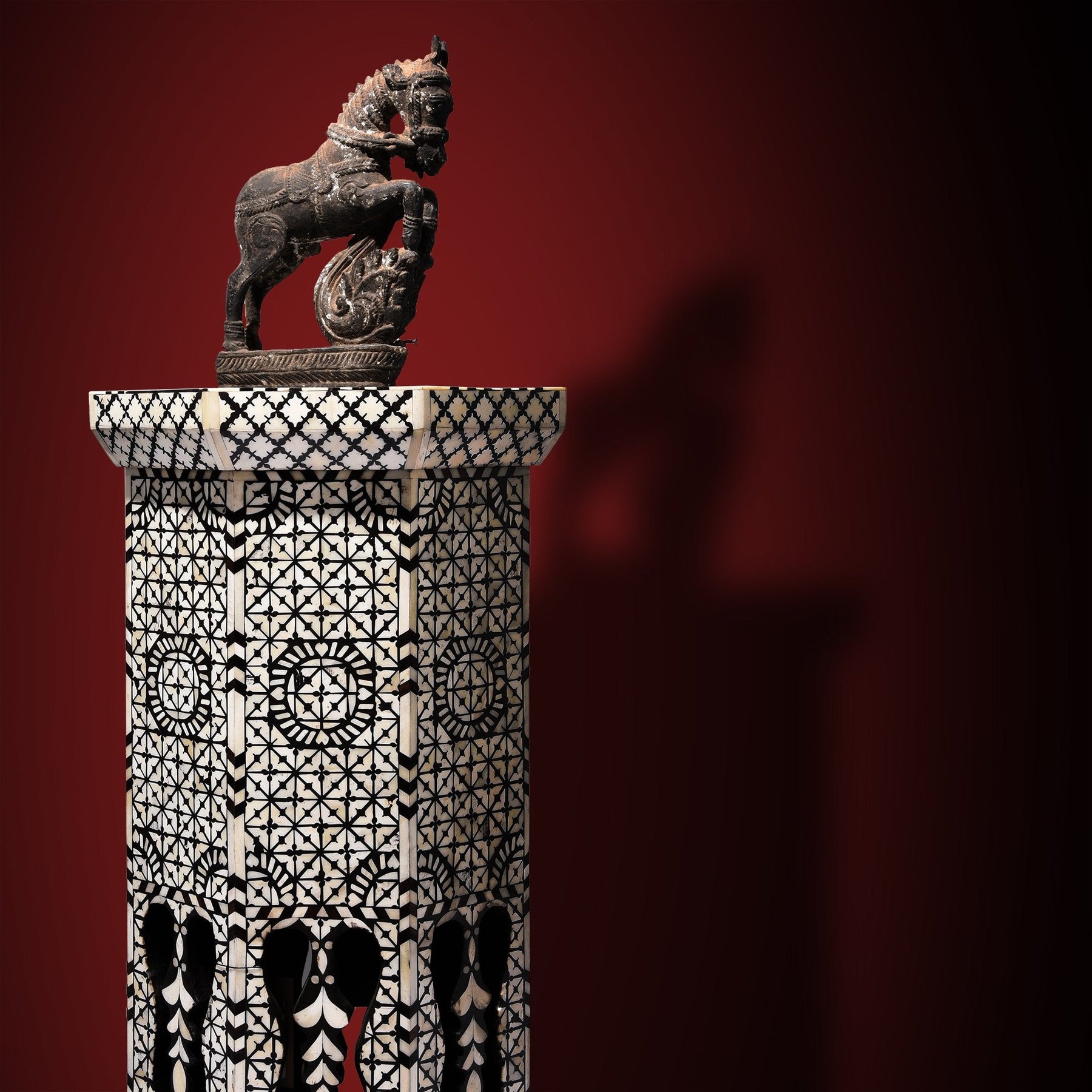 Rosewood Horse Statue - Turban Hanger from Madhya Pradesh - 19thC