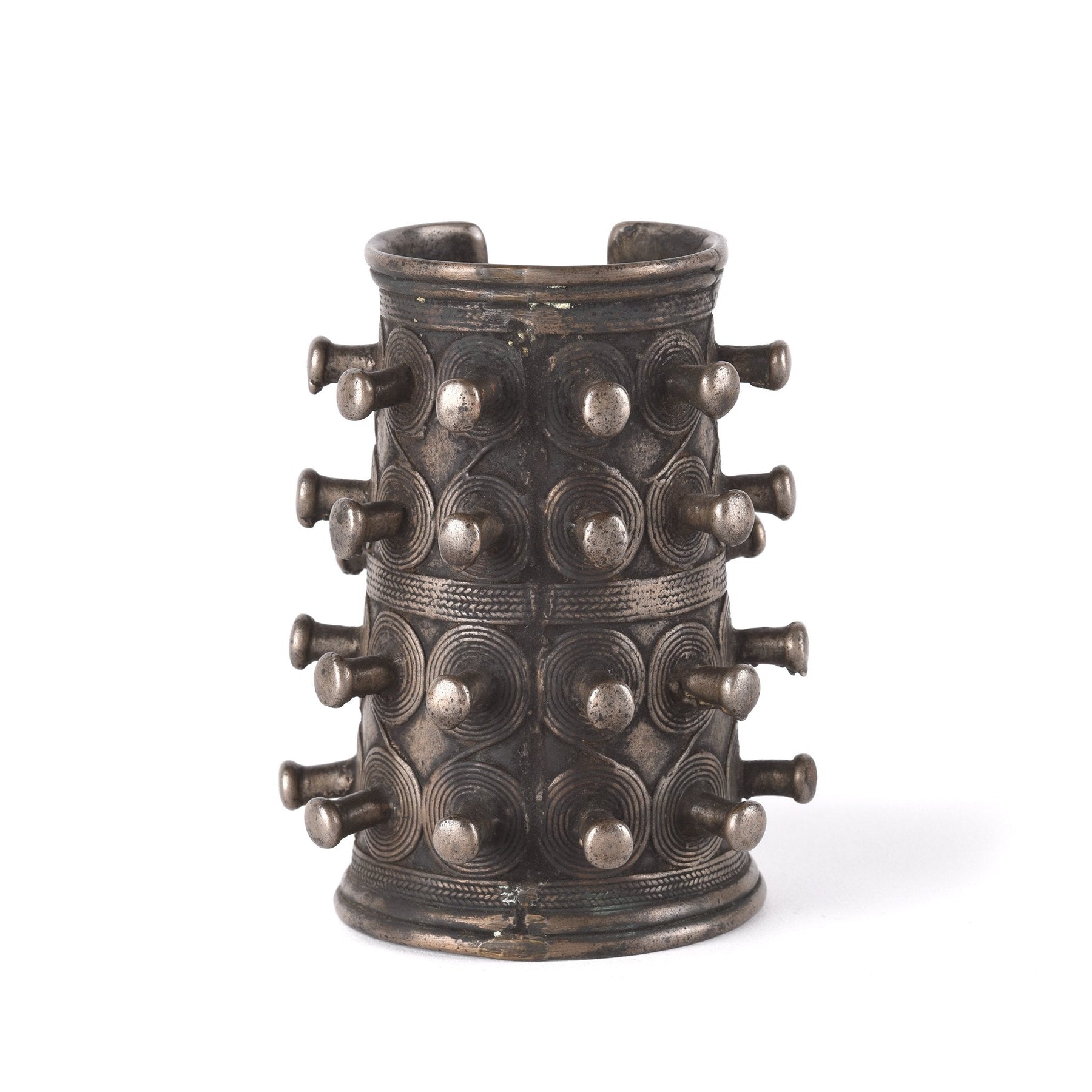 White Metal Tribal Bangle From Nagaland - Ca 1900