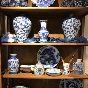 Blue & White Porcelain Fengweizun Vase