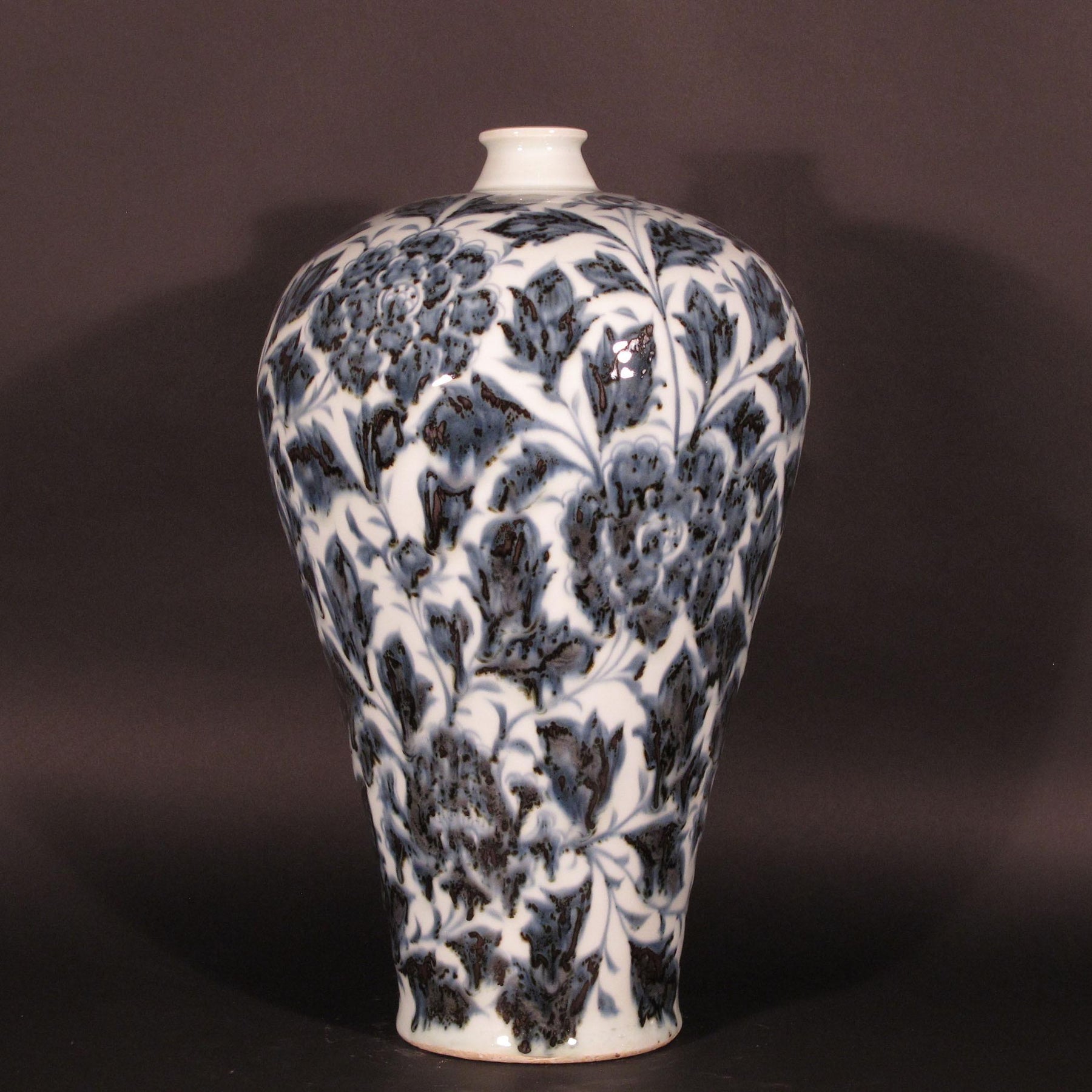 Hand painted Blue & White Meiping Vase