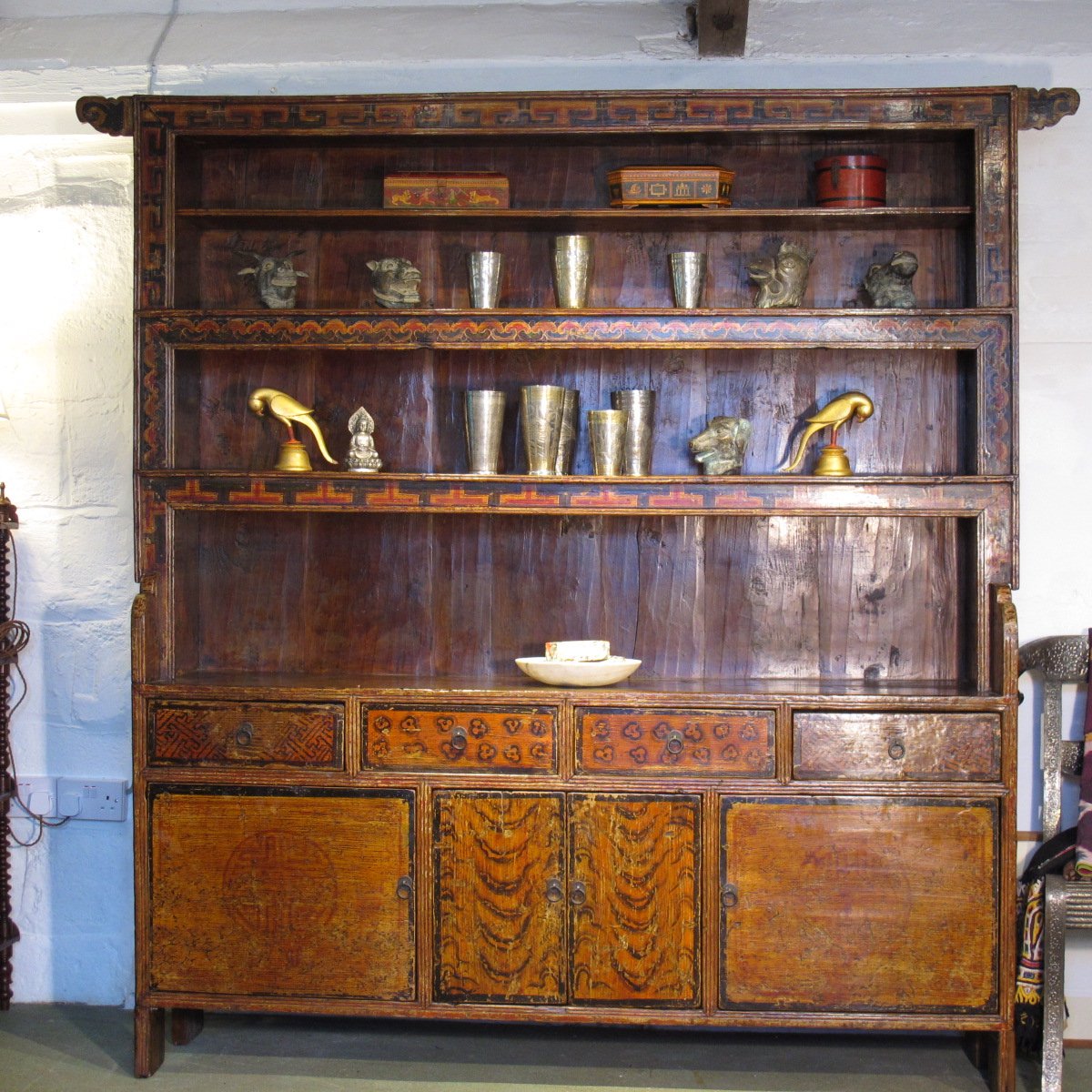 Tibetan Tiger Shelf with Original Paint - 19thC